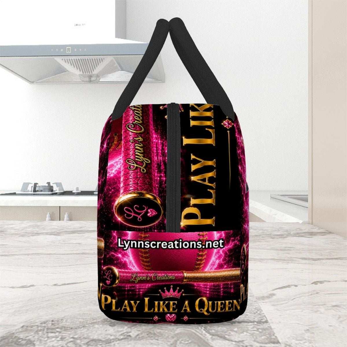 Play Like A Queen Baseball Gold - Large Insulated Lunch Bag
