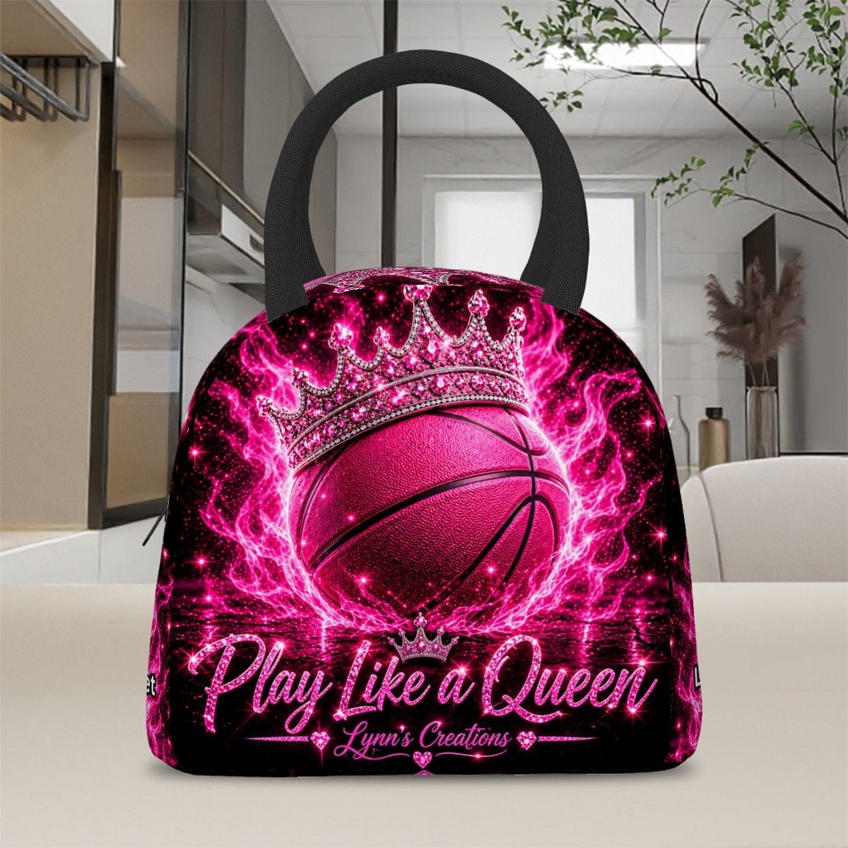 Play Like A Queen Basketball Silver - Large Insulated Lunch Bag