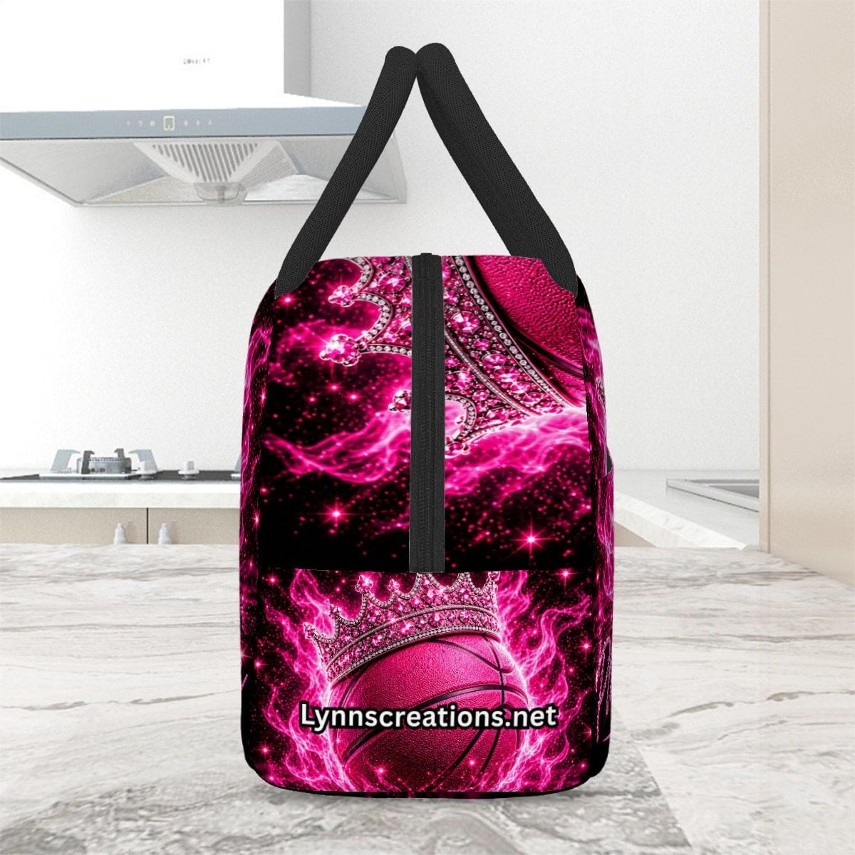 Play Like A Queen Basketball Silver - Large Insulated Lunch Bag